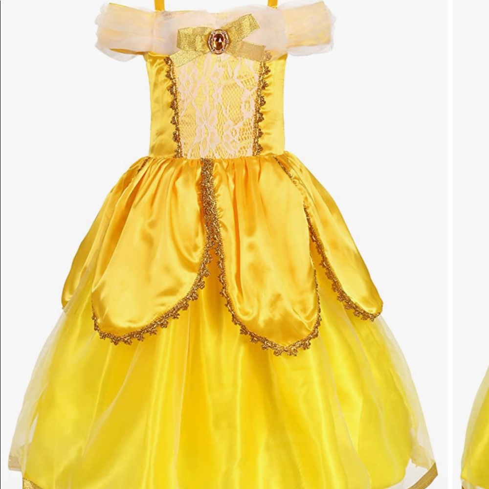 Gorgeous Belle dress, size 5 kids.